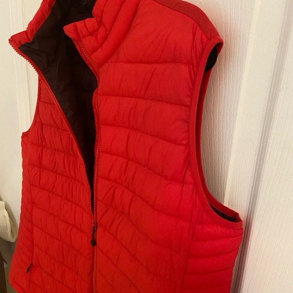 Wind River Jackets & Blazers - Wind River water repellant vest Orange/red SiE 2XL NWT